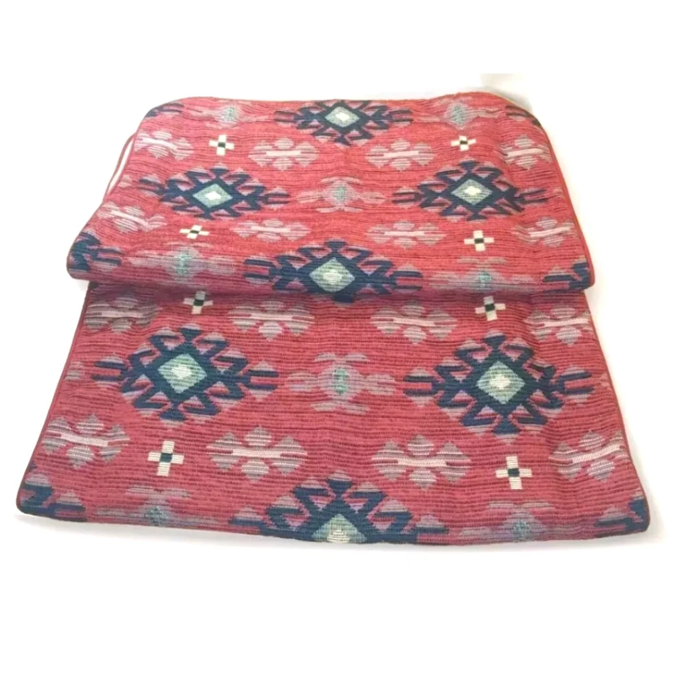 Thomasville Aztec Southwestern Tapestry 2 Pillow Shams Quilted Red 25.5
